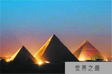 海底惊现神秘金字塔 考古学家揭开百慕大三角谜团