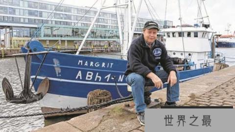 世界上最大的海鳗：长2.4米重达75公斤