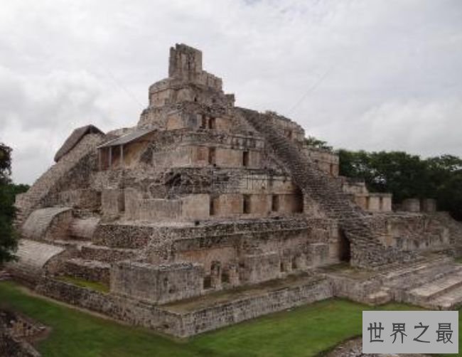 预言汽车飞机等高科技的出现