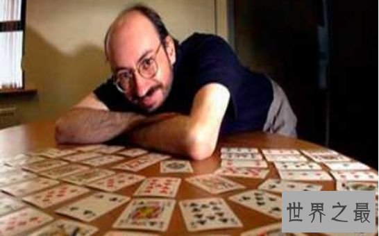 世界上记忆力最强的8集体，英国女子能记住出生12天后的一切事件