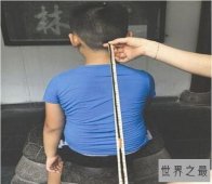 【图】世界上胎毛最长的人 男童9年胎毛从未剪过长度超
