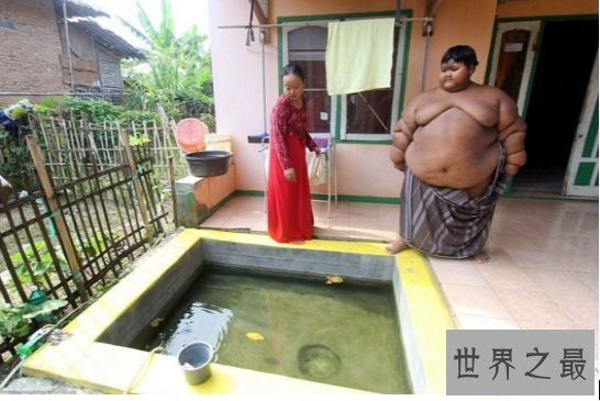 世界上最胖的孩子 印尼男孩年仅10岁体重高达192公斤