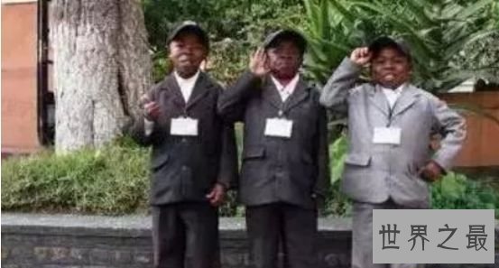 世界上最原始的部落 俾格米人8岁便生儿育女