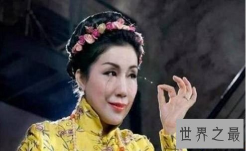 世界上最长的睫毛 中国女子睫毛长12.4厘米