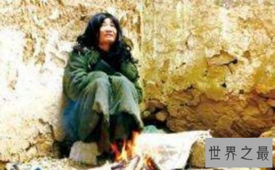 天下第一懒人杨锁 因懒得吃饭导致本人饿死家中