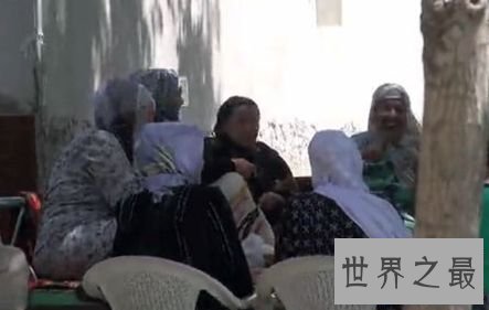 世界上最穷的国家之一塔吉克斯坦