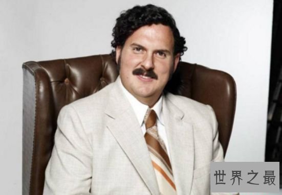 史上最嚣张的毒枭 巴勃罗·埃斯科巴的邪善人生