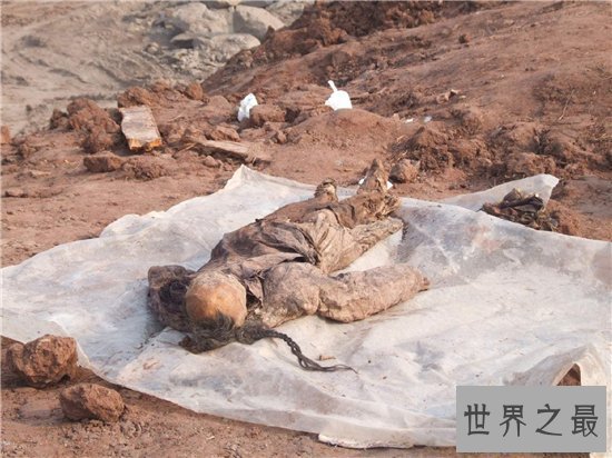 【图】我国出土多具清朝干尸 河南周口干尸曾新奇失踪