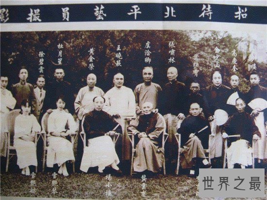 【图】杜月笙简介形容终身传奇 虽治病救人但重情重义