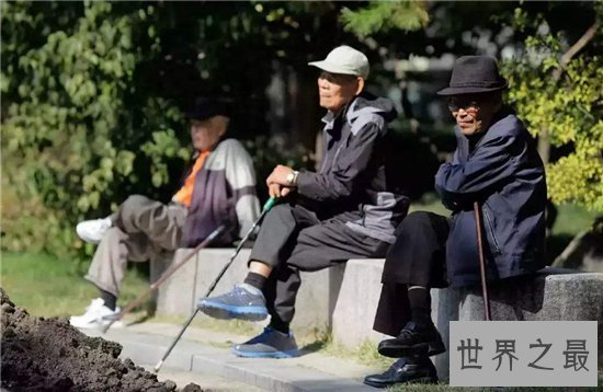 【图】中国平均寿命达到预期数 上海人均寿命排名第一