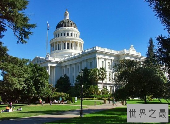 【图】2018世界名校十大排名 哈佛大学位居第一 中国大