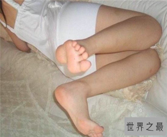 【图】足交动漫香艳十足 可是你知道足交的这些危害吗