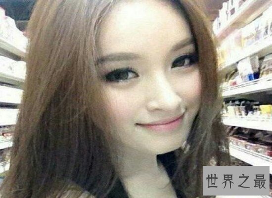 【图】泰国最美人妖身体火爆 让很多女孩子都自惭形秽