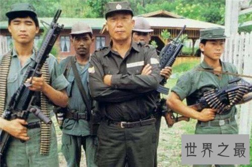 【图】坤沙向政府投诚 为何身为大毒枭却不卖给中国人