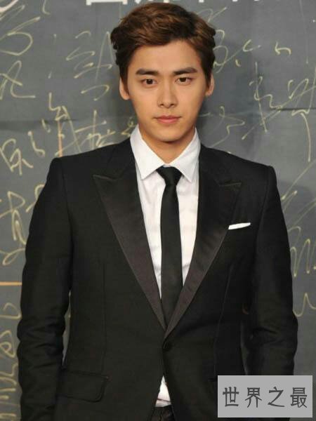 【图】中国最帅的男明星 哪集体会排在第一名呢