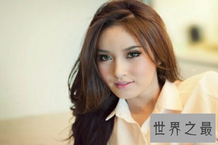 【图】天然美女就是对全身都停止手术然后变美丽的美