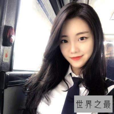 【图】最美空姐有多美 看了简直想住在飞机上了