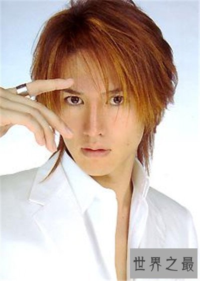 【图】一条一希被称第一牛郎 不卖肉却能赚钱到手软