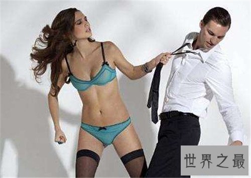 【图】性爱文章有什么作用 查太莱夫人的情人最享用的