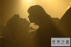 【图】性爱文章有什么作用 查太莱夫人的情人最享受的
