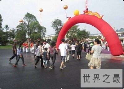 【图】最牛实习妹米露 日薪十万不是梦!