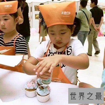 【图】甜品的人气越来越火做一名甜点师又如何呢