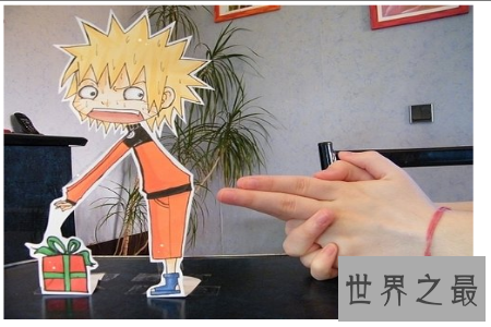 【图】纸片人十分瘦 基本撑不起衣服 和纸片人谈恋爱是