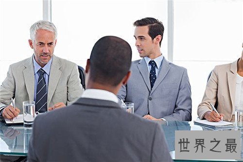【图】面试成绩需求留意哪些 面试官最常见的成绩引见