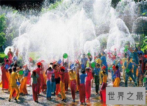 【图】泼水节是哪个民族的节日 泼水节的来历引见