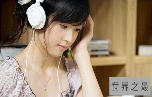 【图】最牛实习妹是谁 米露一天售楼提成10万元