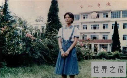 【图】何碧玉号称天赋儿童 高考900分上清华被质疑肉体