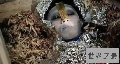 【图】十大灵异事情具体引见 重庆红衣男孩至今疑点重