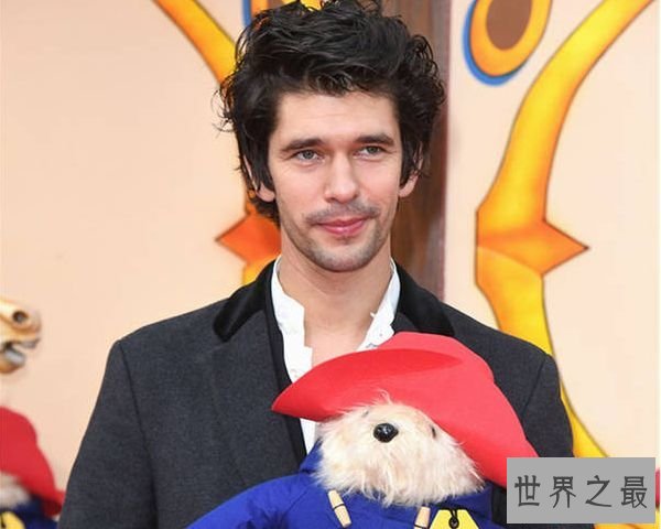 《帕丁顿熊2》首映媒体分歧好评 获赞年度最佳合家欢电影 《帕丁顿熊2》首映媒体分歧好评 获赞年度最佳合家欢电影