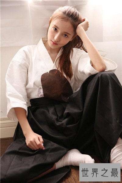 【图】林小宅屡次登上热搜榜 依托快手走红集体材料被