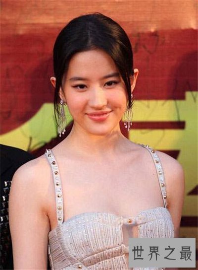 【图】刘亦菲的胸有多大 刘亦菲不雅裸照事情假相