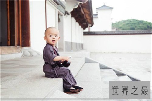 【图】最萌小和尚成都走红 韩国盛行小和尚寺庙体验