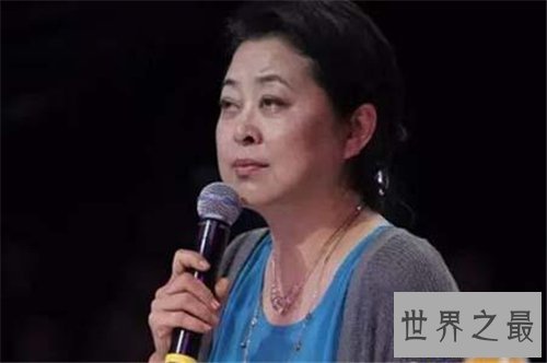 【图】倪萍腿怎样了 多年的掌管工作留下职业病