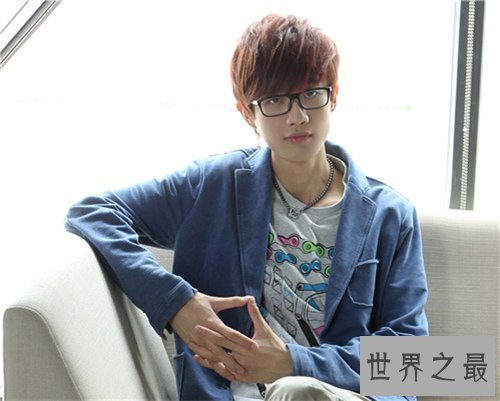 【图】许嵩女友徐佳颖身世成谜 网友猜测多种其女友死