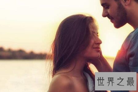 【图】秘密情人终究有何吸引人的中央让人总想一摸索