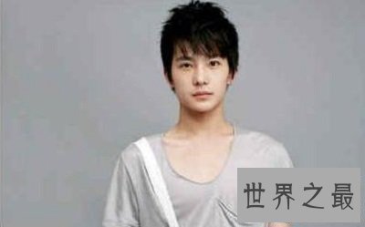 【图】丁凯乐扮演者李瑞长成温文尔雅的学霸，神似杨