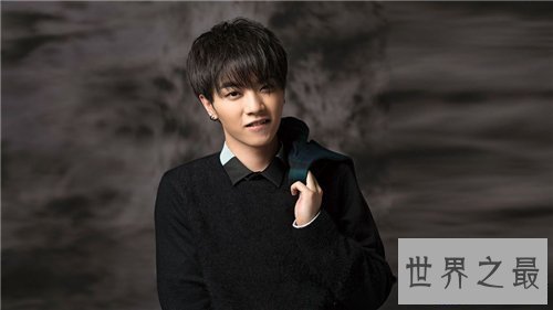 【图】华晨宇富二代身份扑所迷离 家庭背景豪华曝光