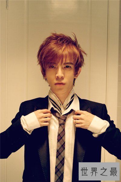 【图】郭敬明为什么叫小四 郭敬明新豪宅照曝光