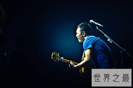 【图】许巍唱的歌十分好听 许巍的演唱会你去过吗