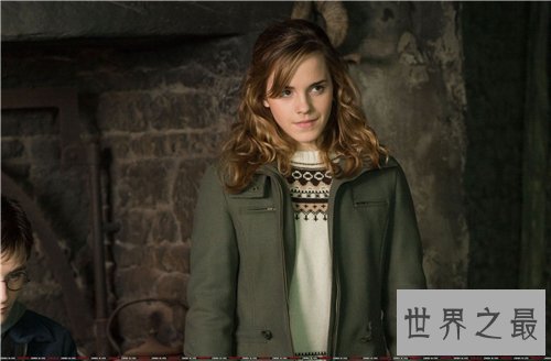 【图】赫敏扮演者艾玛材料爱情引见 曾深陷艳照绯闻反