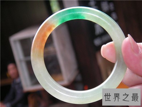 【图】玉镯怎样辨别好坏 佩戴玉镯有什么益处