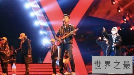 【图】新长征路上的摇滚这首歌你听了吗 是崔健深情演