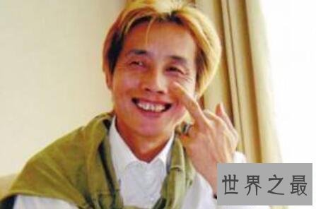 【图】邓建国作为知名制片人与小本人33岁的女友结婚又