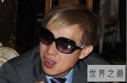【图】邓建国作为知名制片人与小自己33岁的女友结婚又