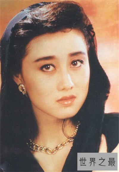 【图】李连杰老婆利智集体材料 两人相恋通过引见