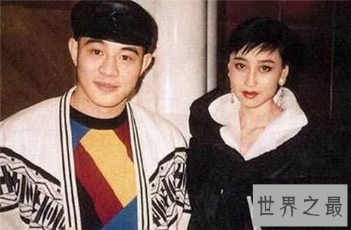 【图】李连杰老婆利智集体材料 两人相恋通过引见